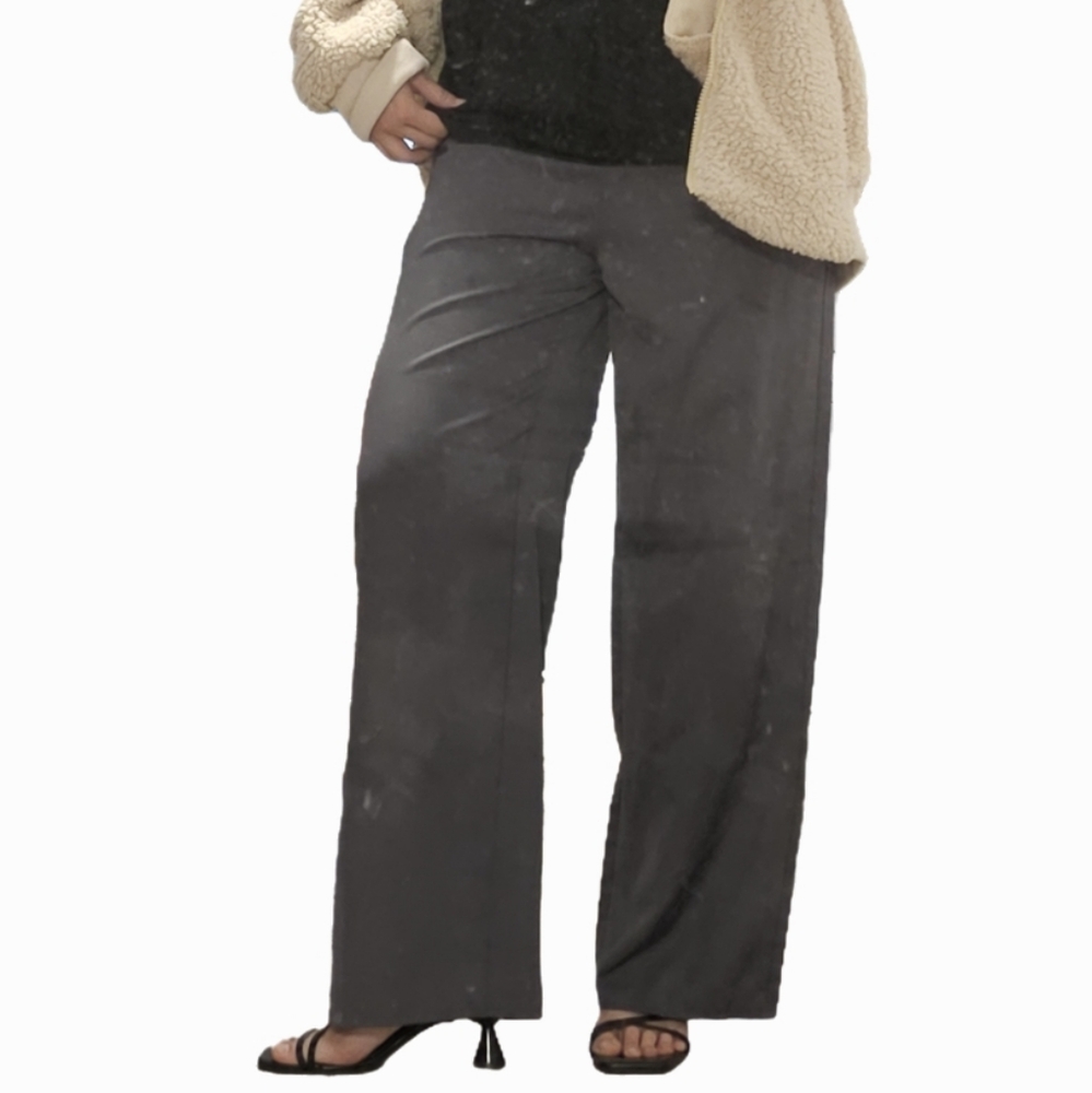 Gray Women's Wide-Leg Pants